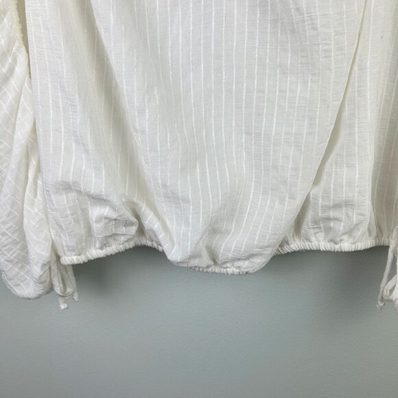 ASTR the Label Ruched Puff Long Sleeve Top White Sheer Pinstripe Blouse VNeck XS - Picture 8 of 15